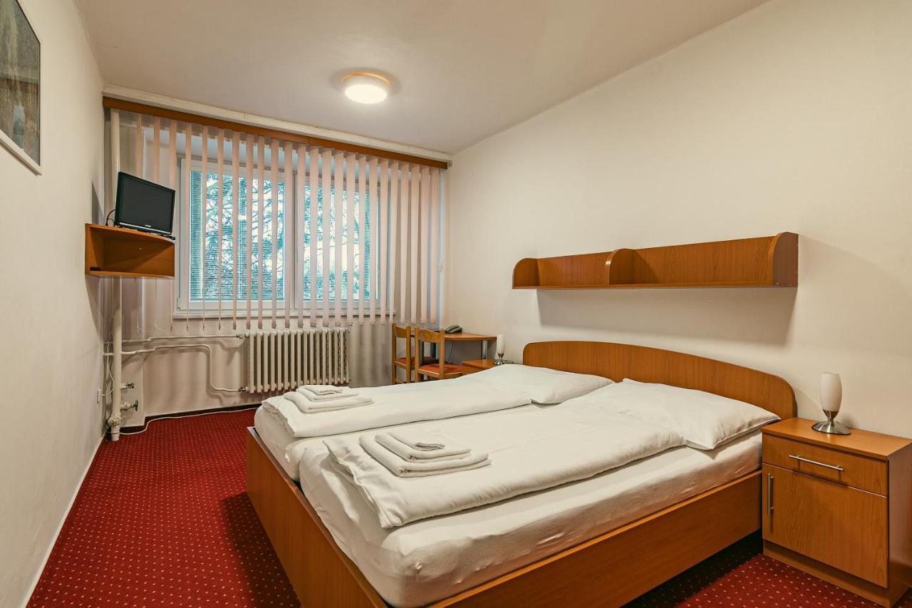 Hotel Garni Vsb Ostrava Luaran gambar